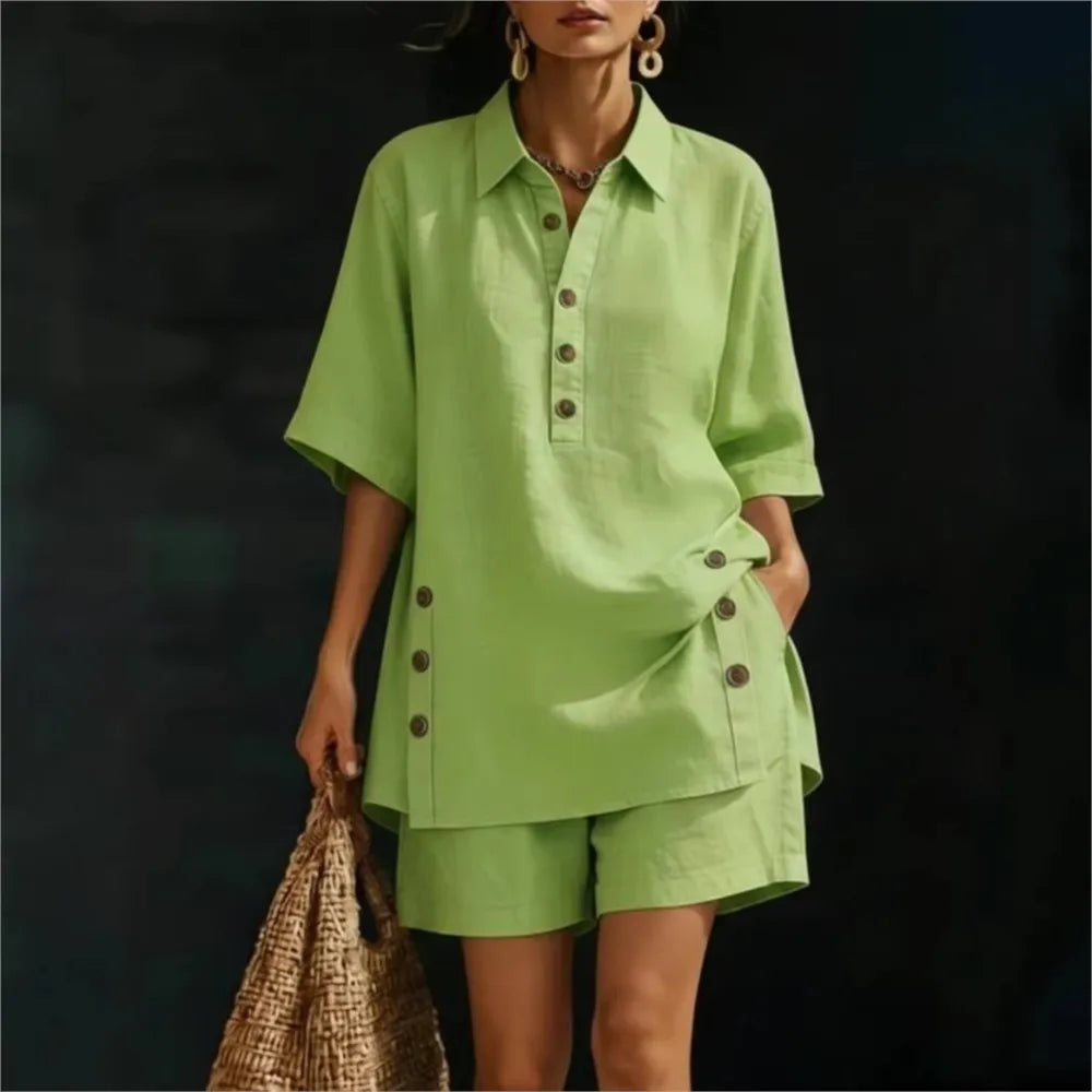 Solena | Chemise courte à manches courtes avec col à revers et pantalons avec poches fendues