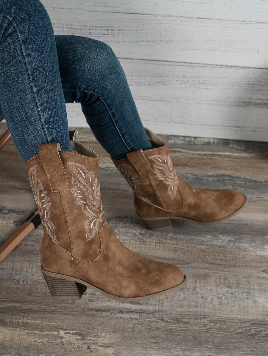 Elara | Western Boots