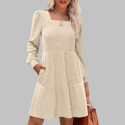 ULAN™ - Robe midi décontractée à manches longues et col carré