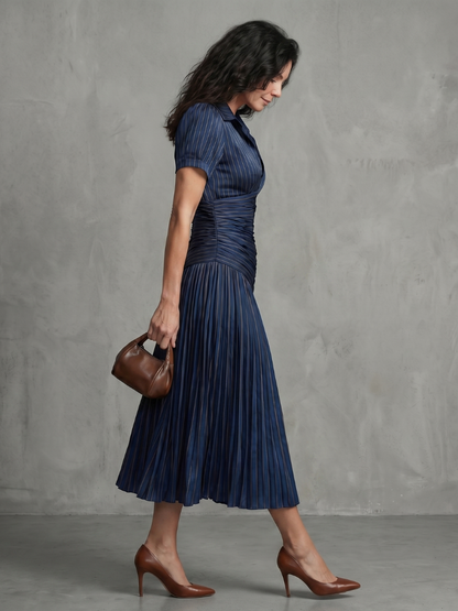 Theodora | Robe midi à taille plissée et rayée