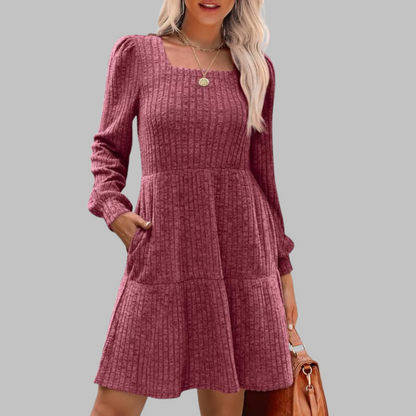 ULAN™ - Robe midi décontractée à manches longues et col carré