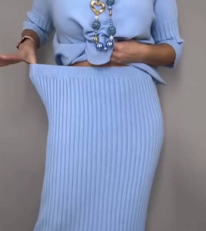 Debora | Ensemble Tricoté avec Jupe Midi Rippée