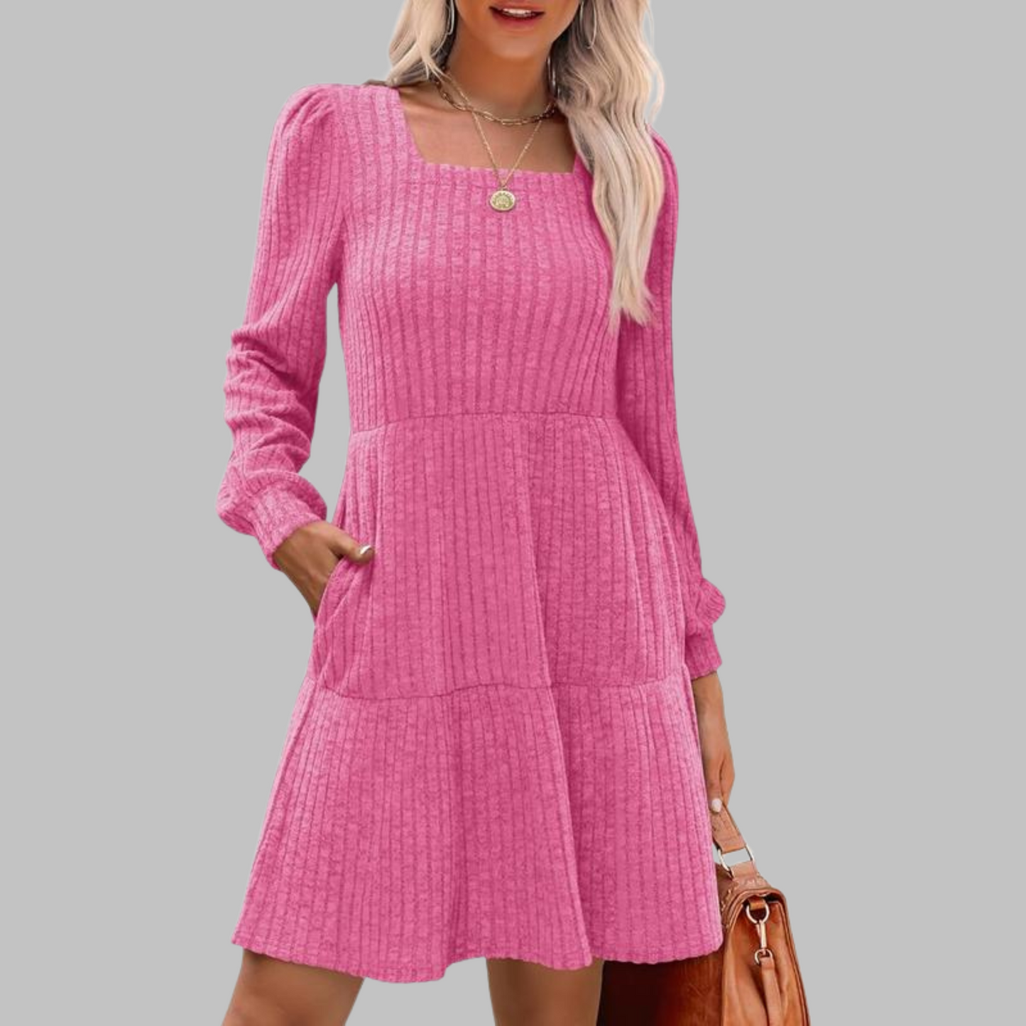 ULAN™ - Robe midi décontractée à manches longues et col carré