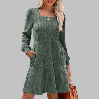 ULAN™ - Robe midi décontractée à manches longues et col carré