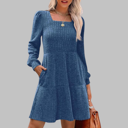 ULAN™ - Robe midi décontractée à manches longues et col carré