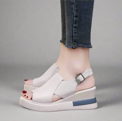 Deloria™ | Sandales à talon compensé orthopédiques à bride arrière