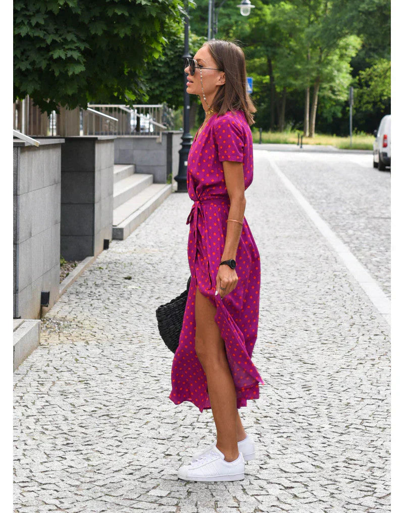Noelia | Elegant dress with V-neckline