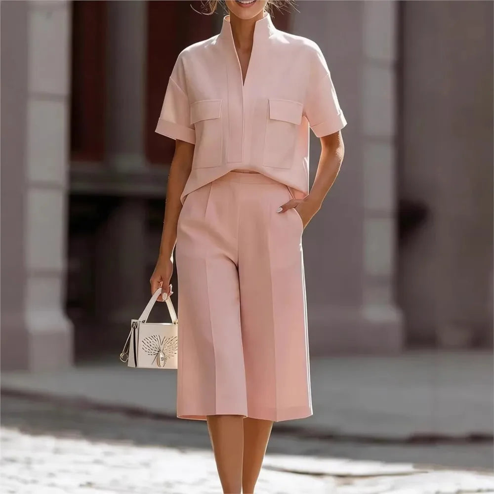 Luisa | Chemise à manches courtes avec col et short décontracté