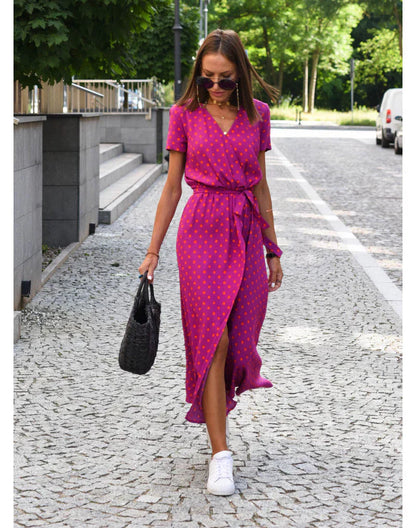 Noelia | Elegant dress with V-neckline