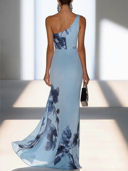 Victoria | Robe Maxi Imprimée Satinée à Épaules Dénudées