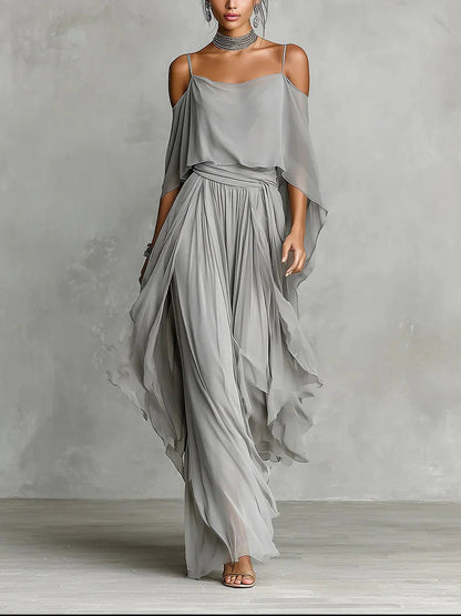Isabela | Ensemble fluide gris avec top à bretelles spaghetti et pantalon léger